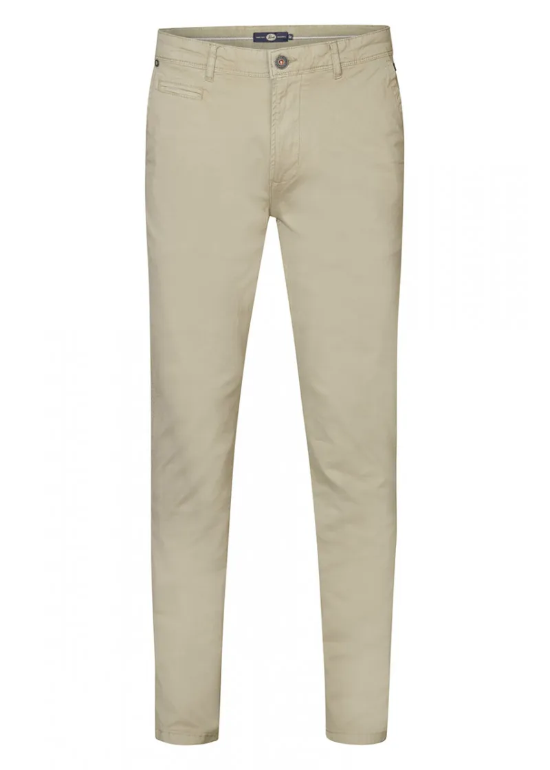 Men Non Denim Chino 